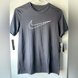 NWT - Nike Dri-Fit Boys XL Black Short Sleeve Training T-Shirt